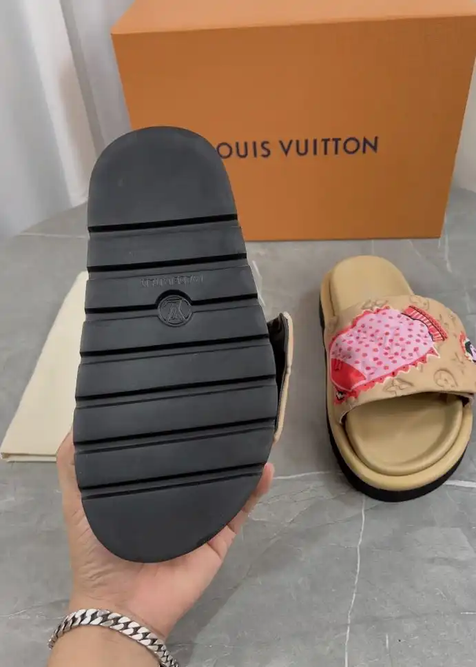 hype LV Slippers