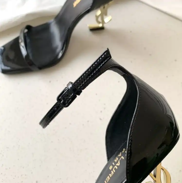 hype YSL High Heels