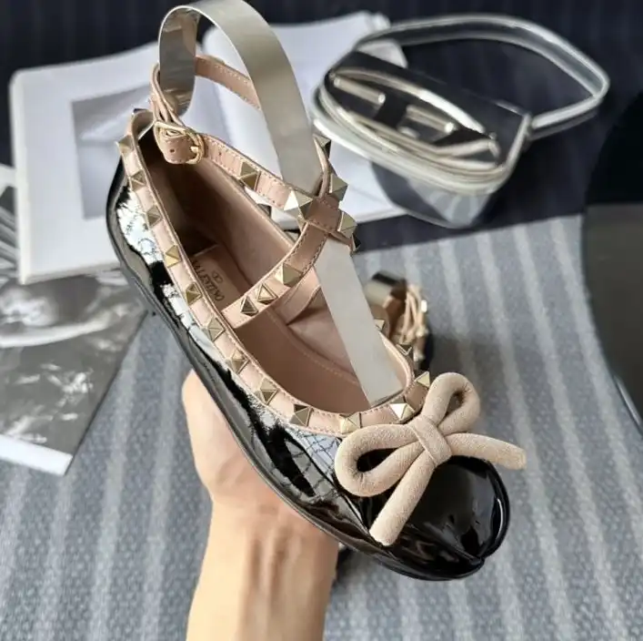 hype Valentino High Heels