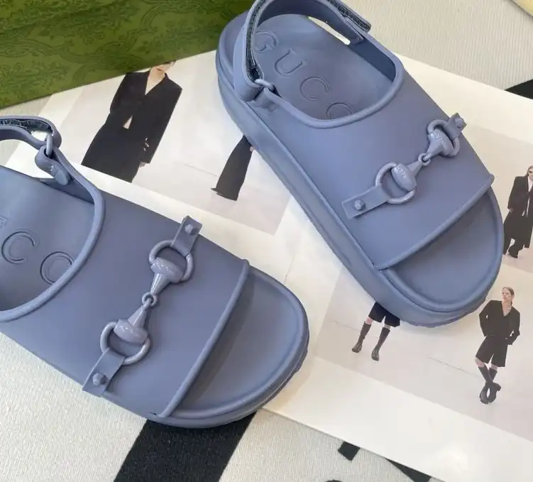 hype Gucci Sandals