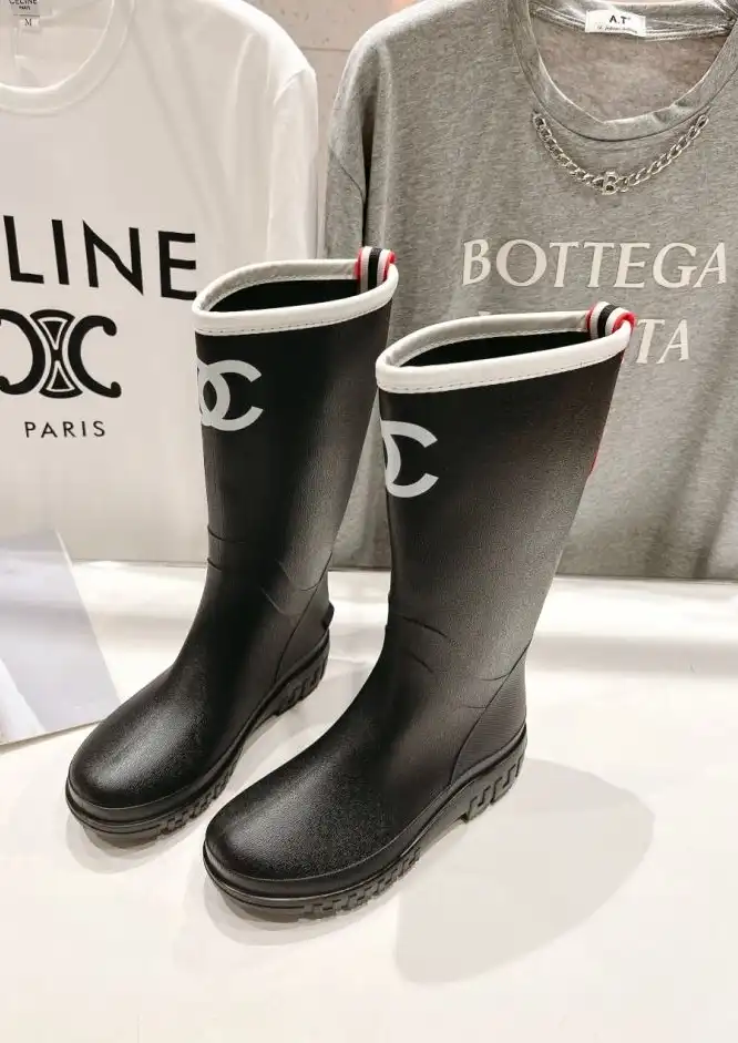 hype Chanel Boots