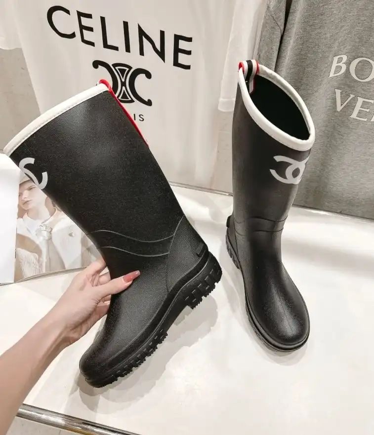 hype Chanel Boots