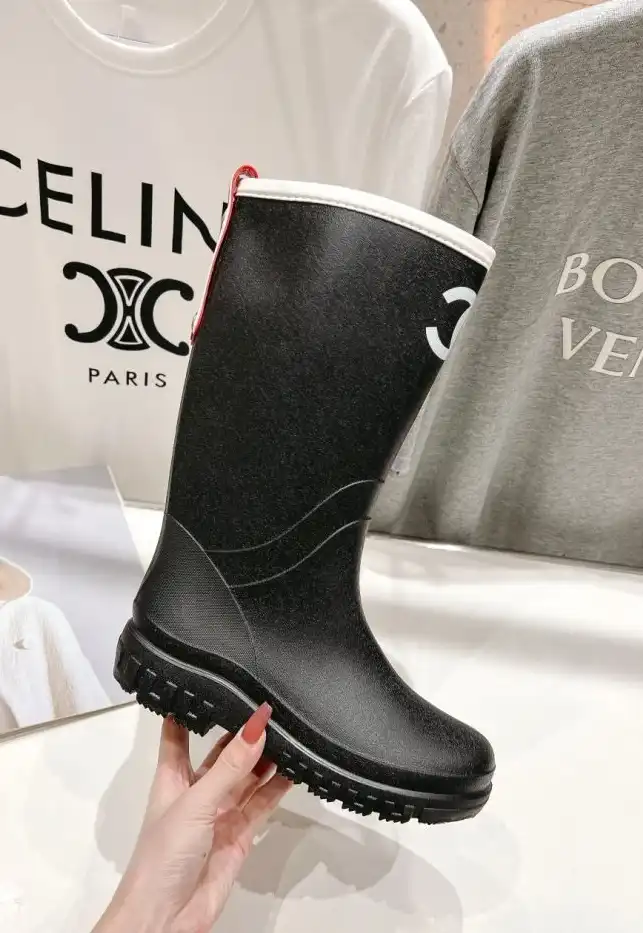 hype Chanel Boots