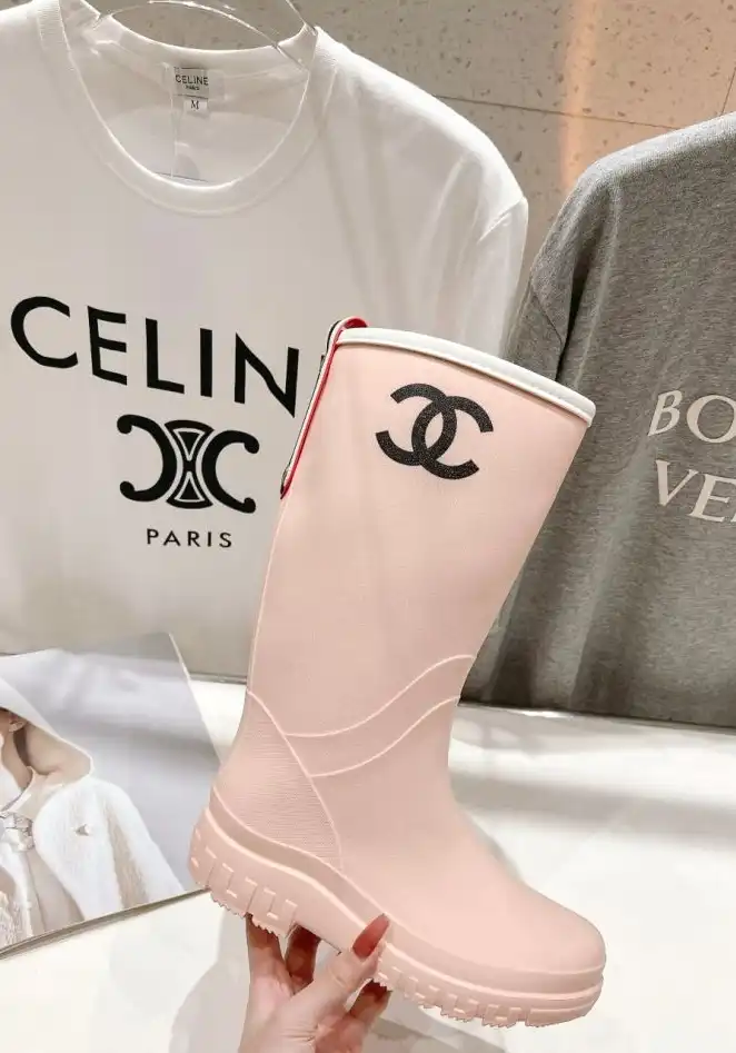 hype Chanel Boots