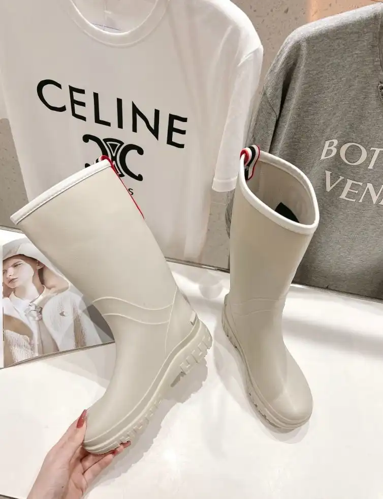 hype Chanel Boots