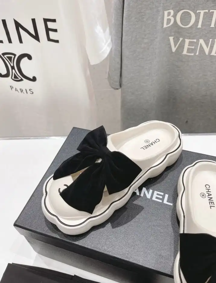 hype Chanel Slippers