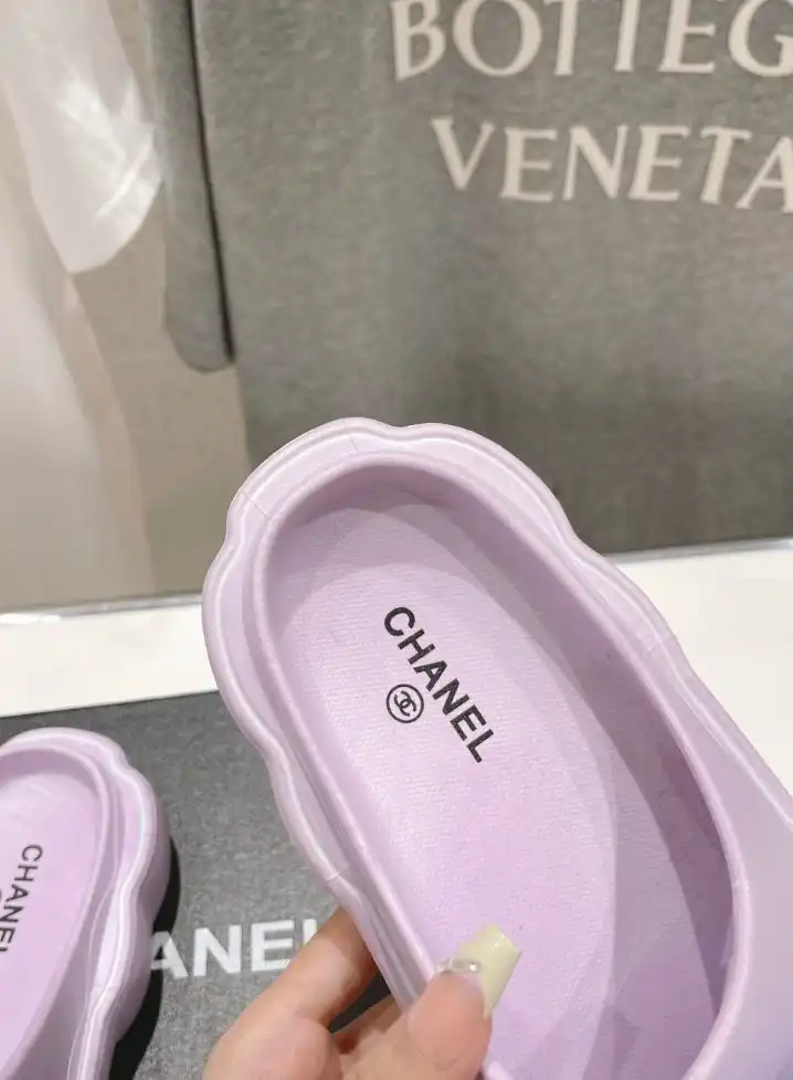 hype Chanel Slippers