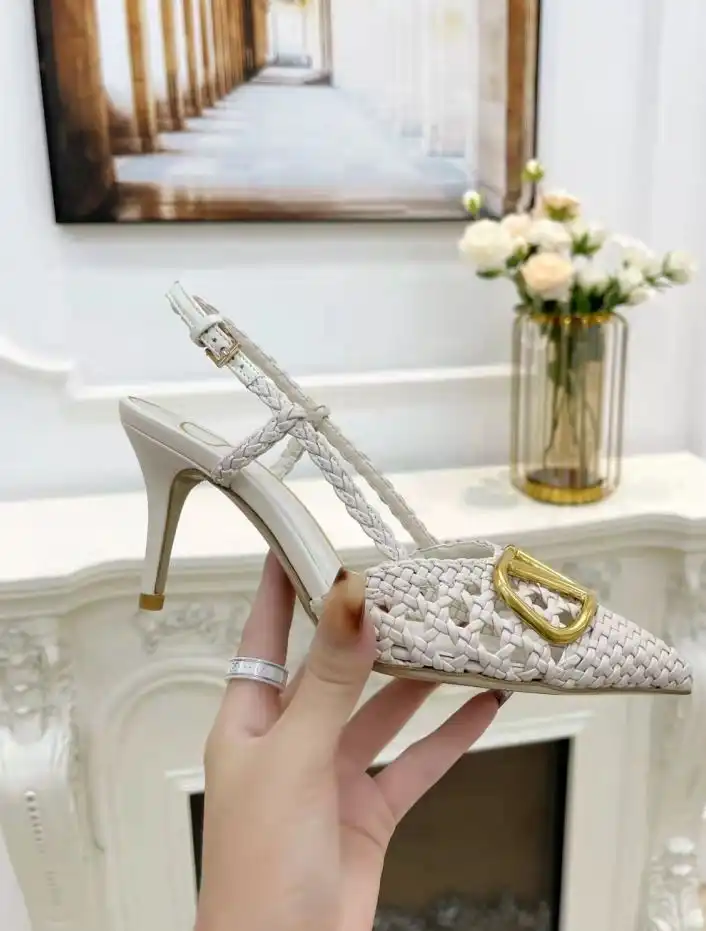 hype Valentino High Heels