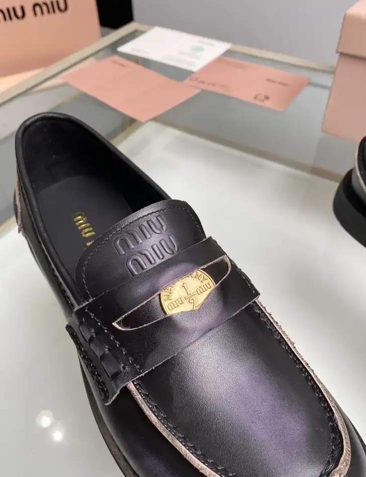 hype Miu Miu Leather Shoes