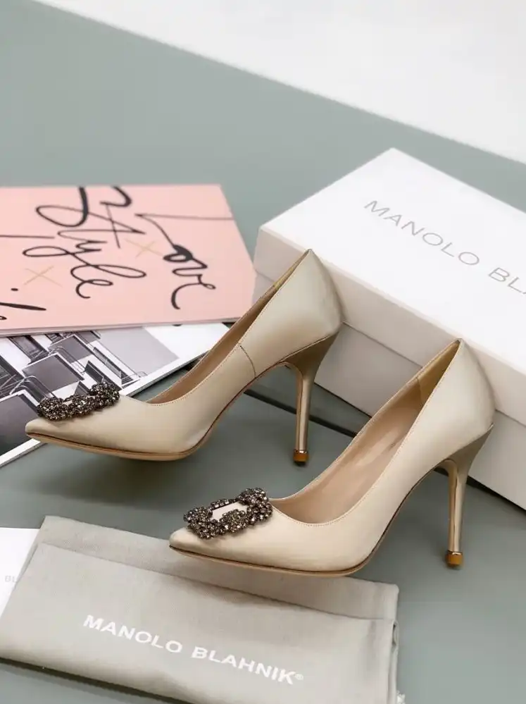 hype Manolo Blahnik High Heels