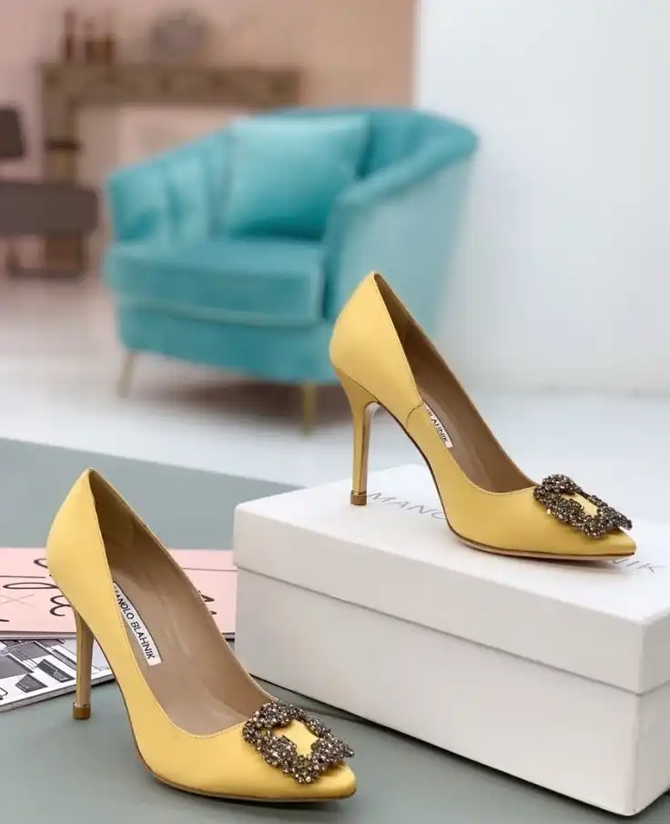 hype Manolo Blahnik High Heels