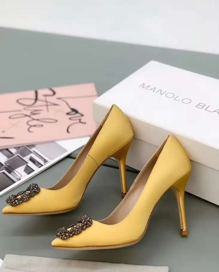 hype Manolo Blahnik High Heels