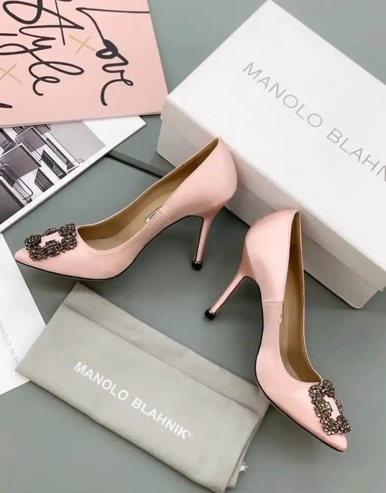 hype Manolo Blahnik High Heels