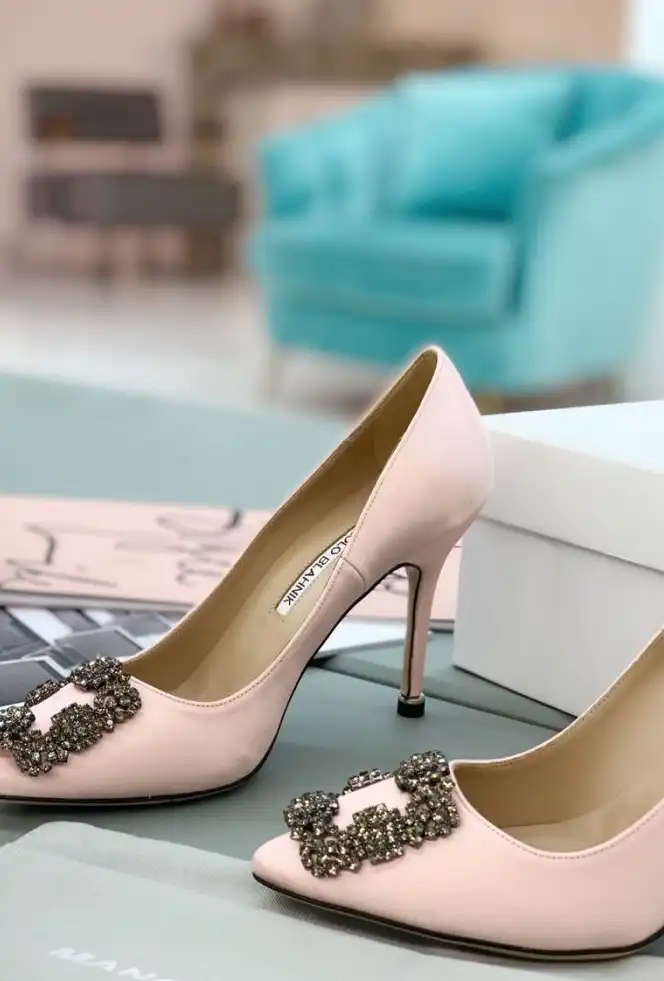 hype Manolo Blahnik High Heels