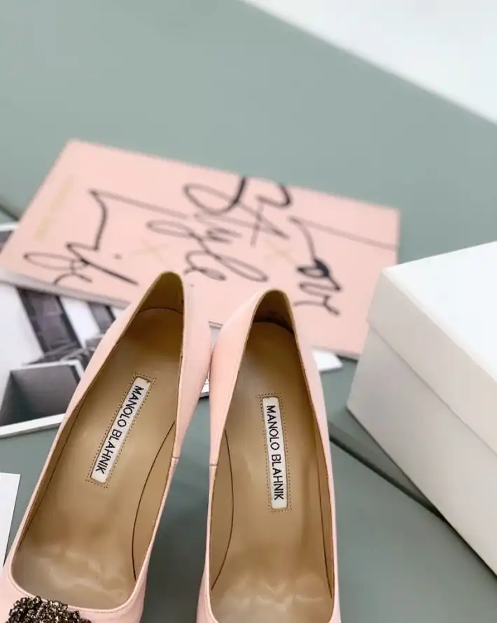 hype Manolo Blahnik High Heels