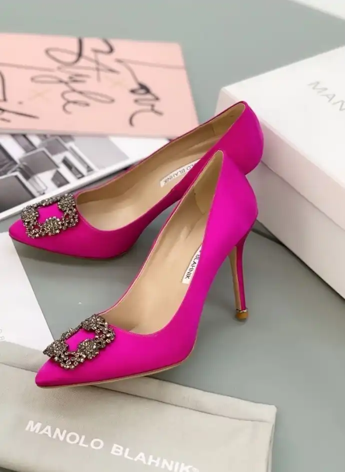 hype Manolo Blahnik High Heels