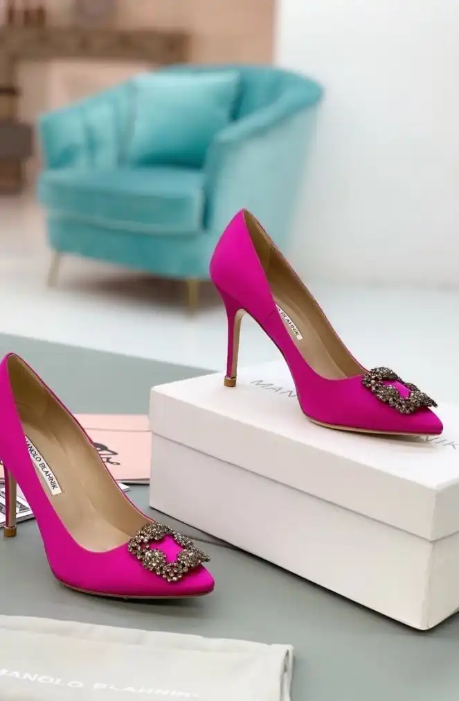 hype Manolo Blahnik High Heels