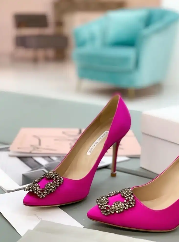 hype Manolo Blahnik High Heels