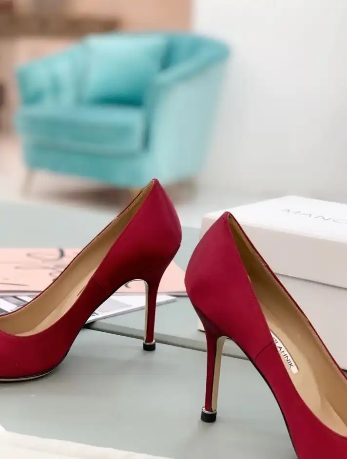 hype Manolo Blahnik High Heels