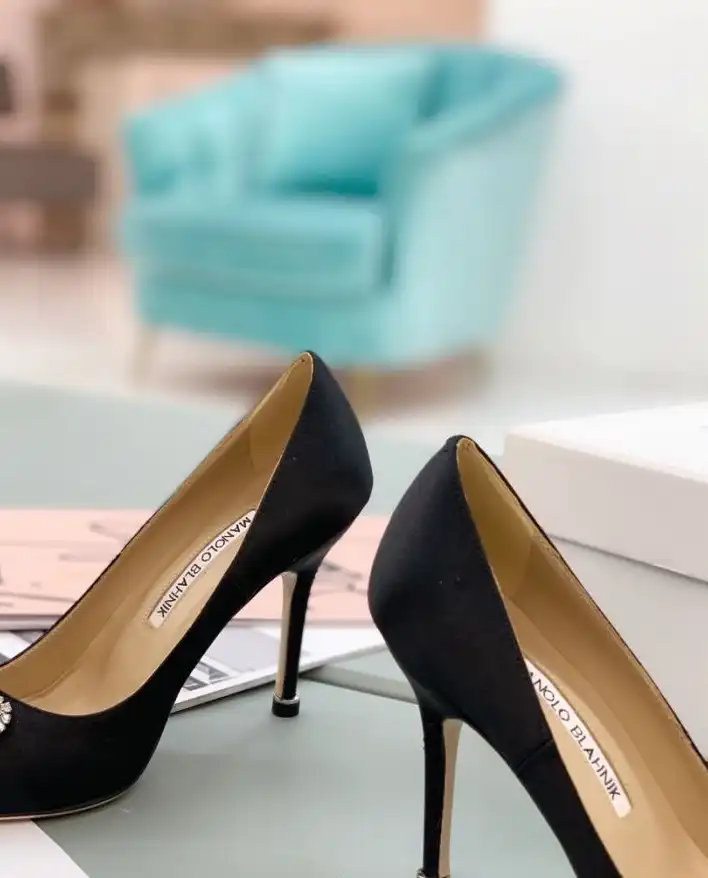 hype Manolo Blahnik High Heels