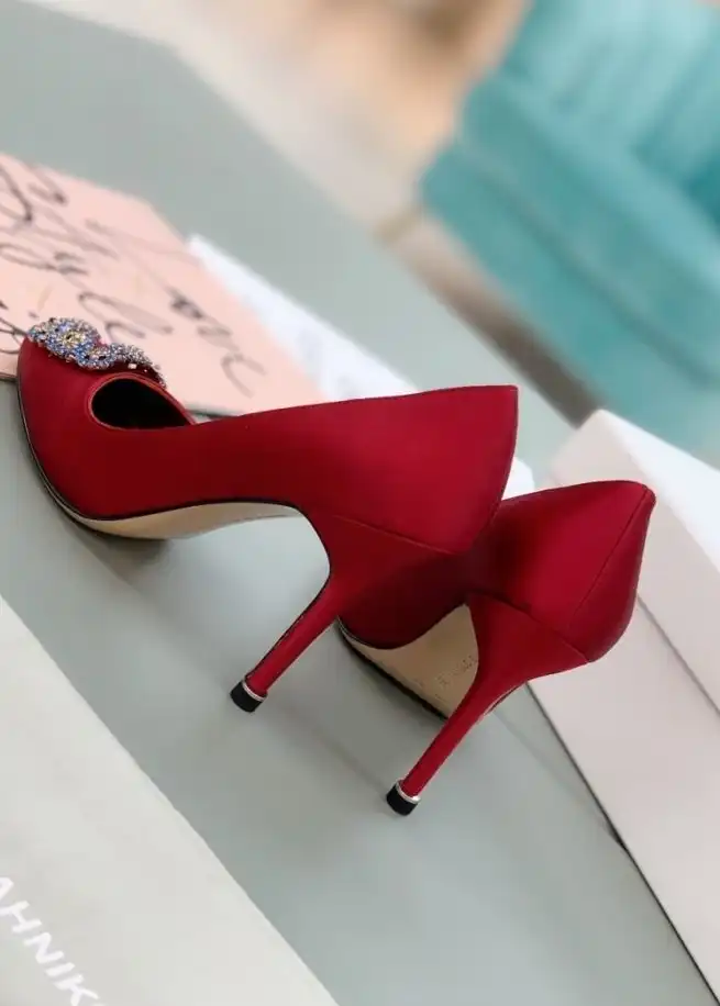 hype Manolo Blahnik High Heels