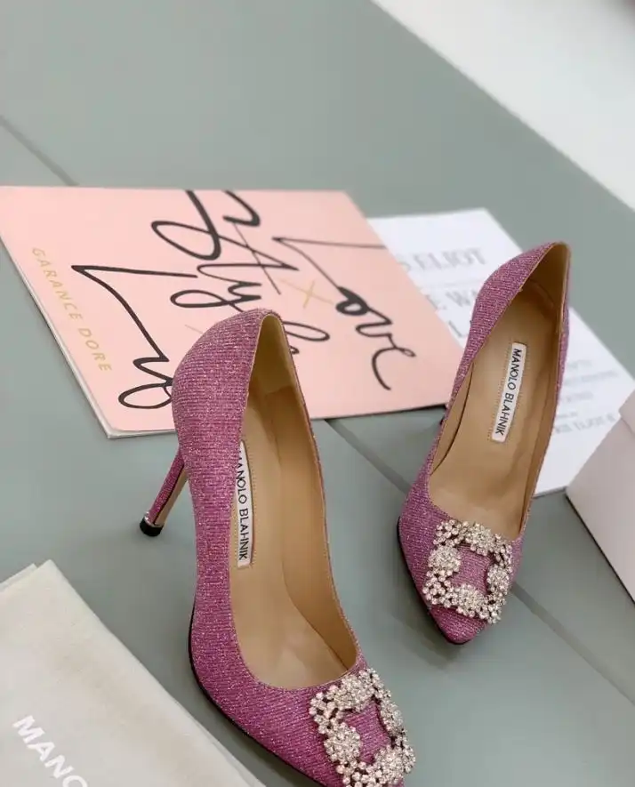 hype Manolo Blahnik High Heels