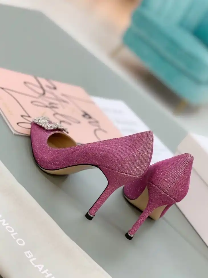 hype Manolo Blahnik High Heels