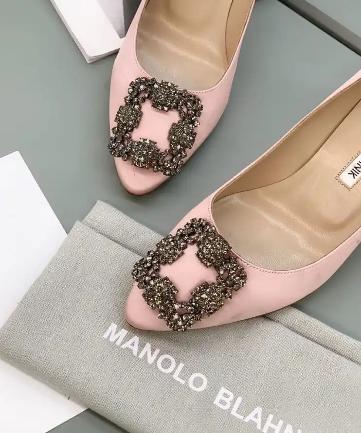 hype Manolo Blahnik High Heels