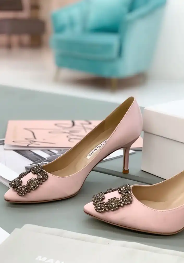 hype Manolo Blahnik High Heels