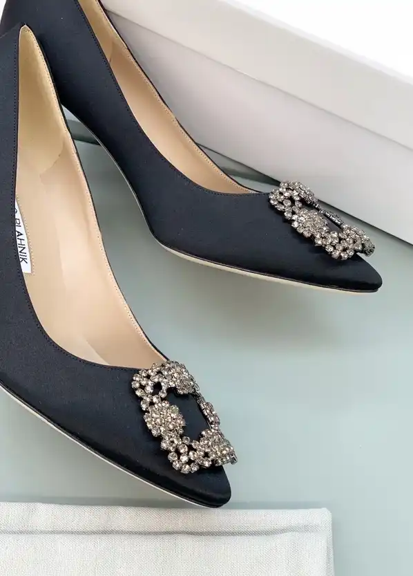 hype Manolo Blahnik High Heels