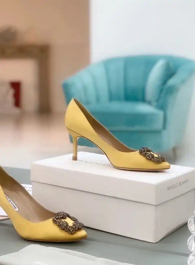 hype Manolo Blahnik High Heels