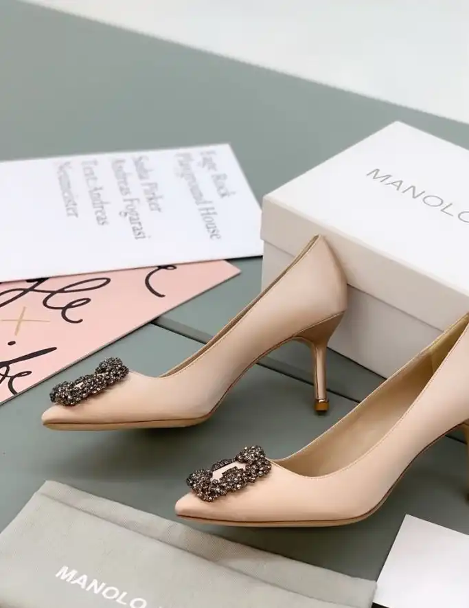 hype Manolo Blahnik High Heels