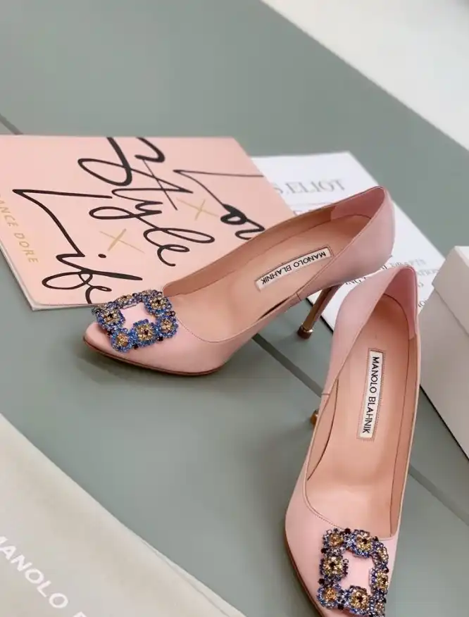 hype Manolo Blahnik High Heels