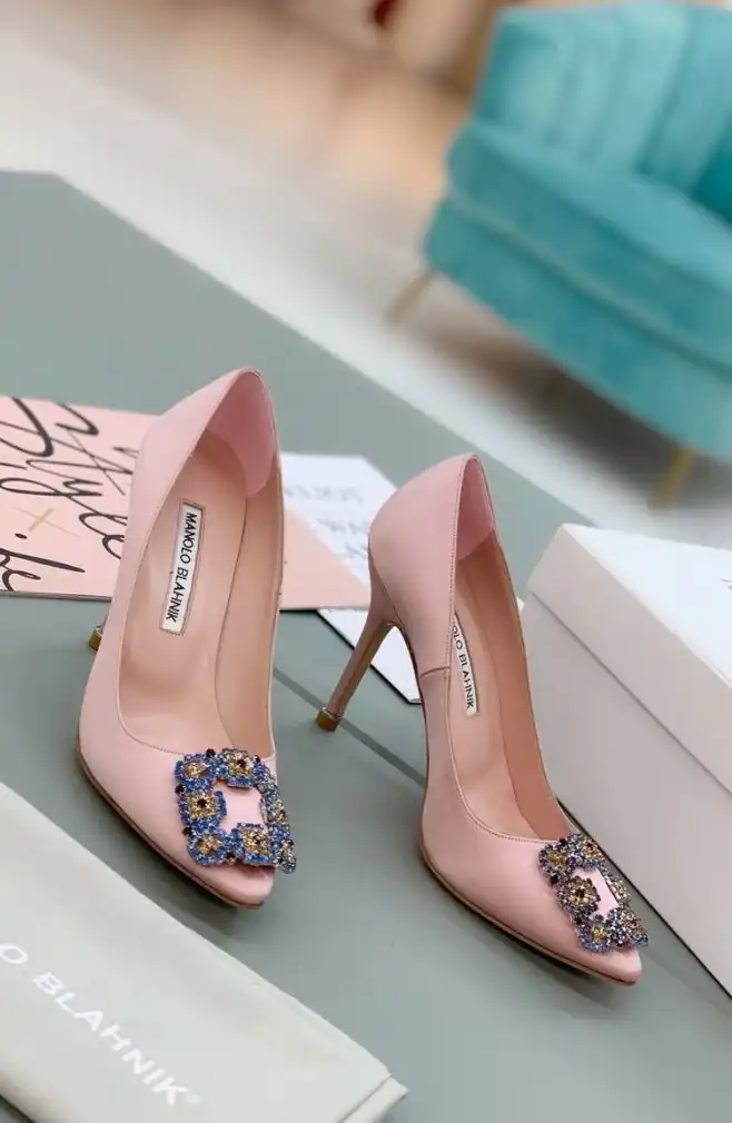 hype Manolo Blahnik High Heels