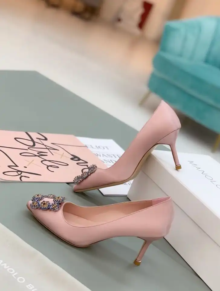 hype Manolo Blahnik High Heels