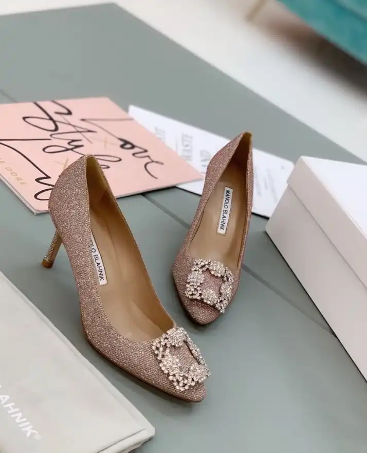 hype Manolo Blahnik High Heels