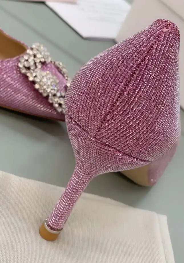 hype Manolo Blahnik High Heels