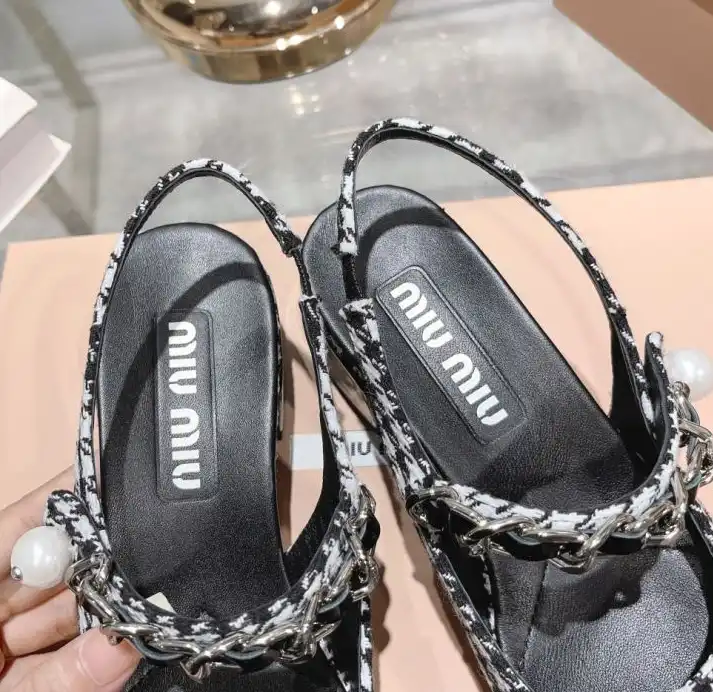 hype Miu Miu High Heels