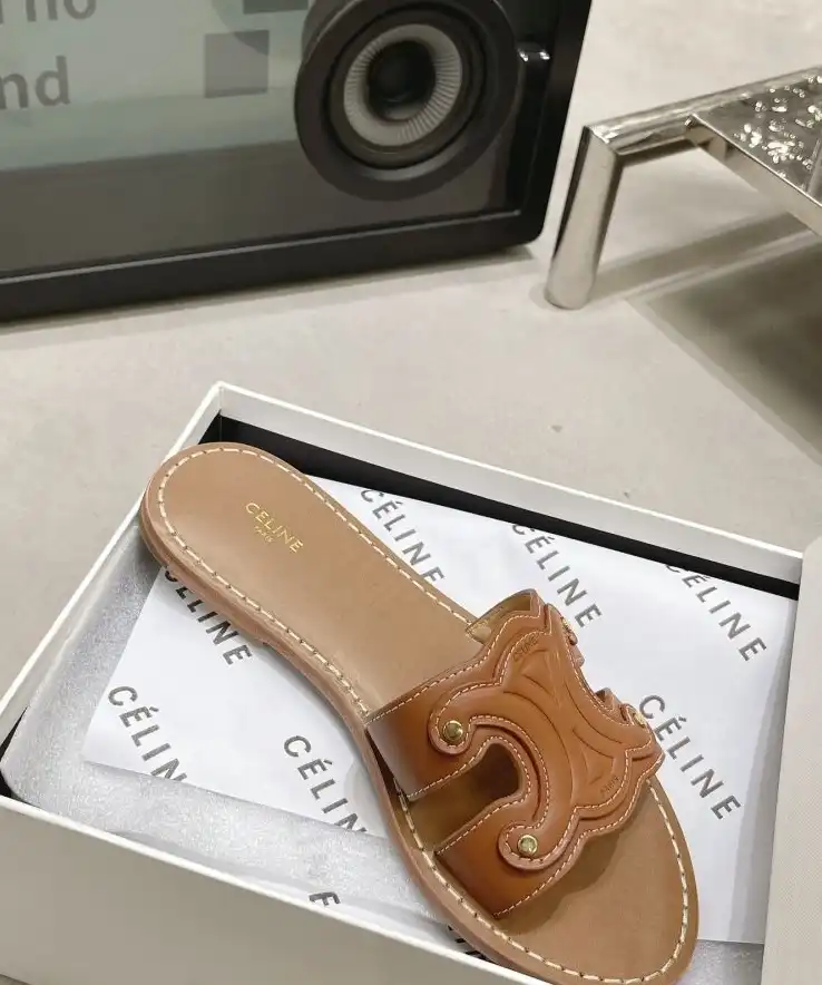 hype Celine Slippers