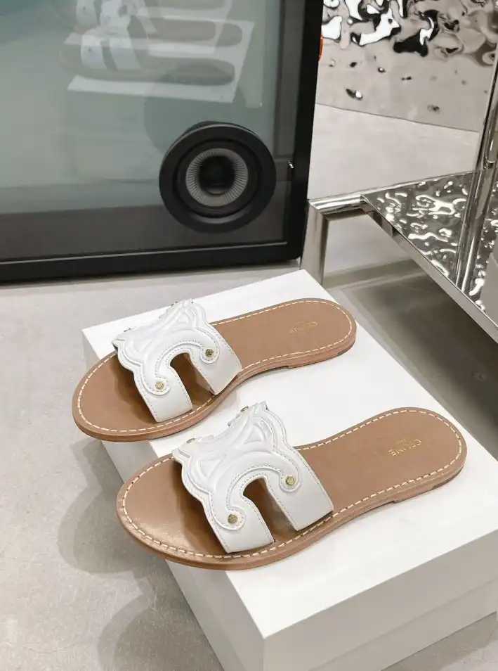 hype Celine Slippers