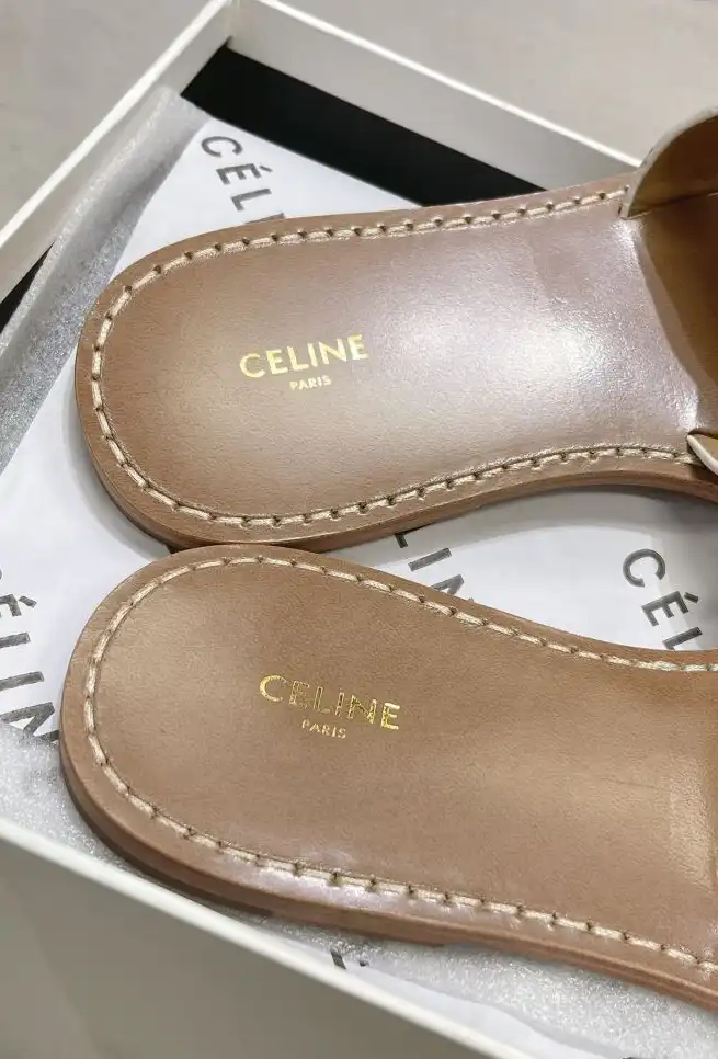 hype Celine Slippers