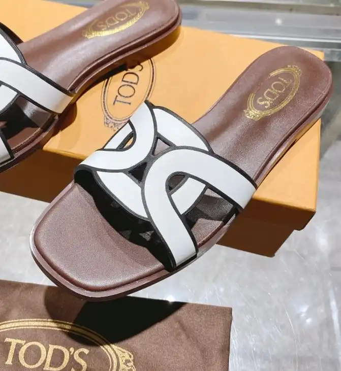 hype Tods Slippers