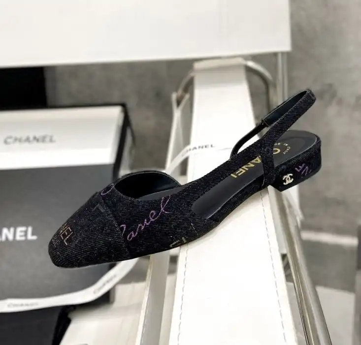 hype Chanel High Heels