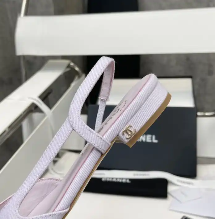 hype Chanel High Heels