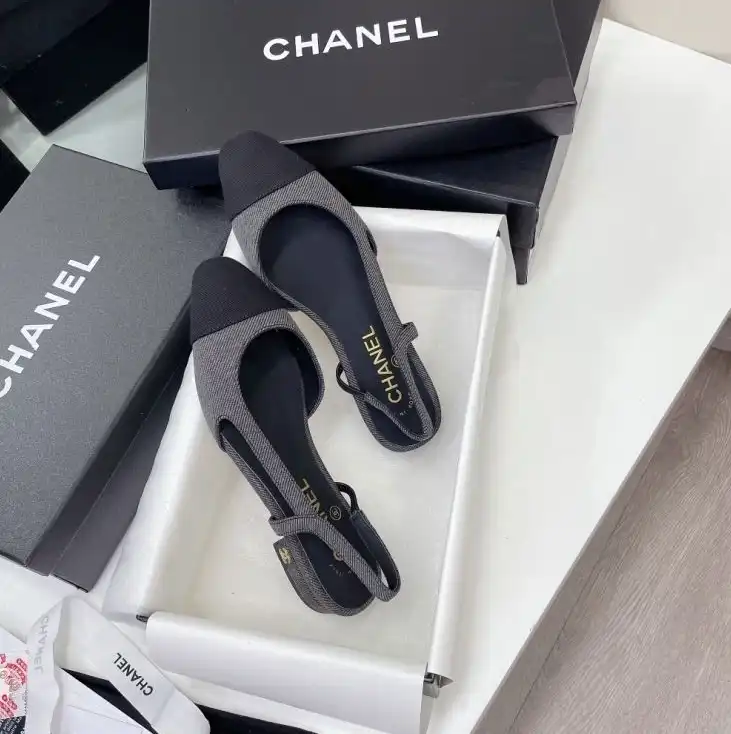 hype Chanel High Heels