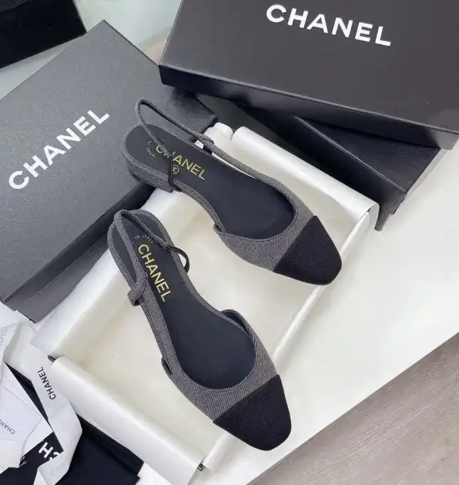 hype Chanel High Heels