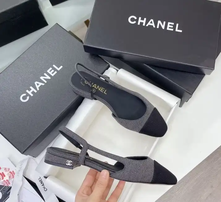 hype Chanel High Heels