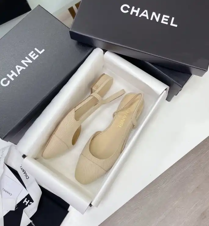 hype Chanel High Heels