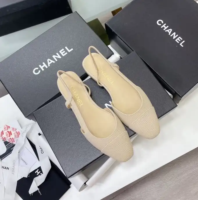 hype Chanel High Heels