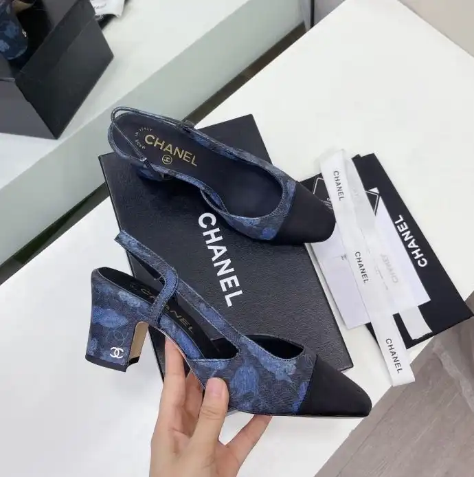 hype Chanel High Heels